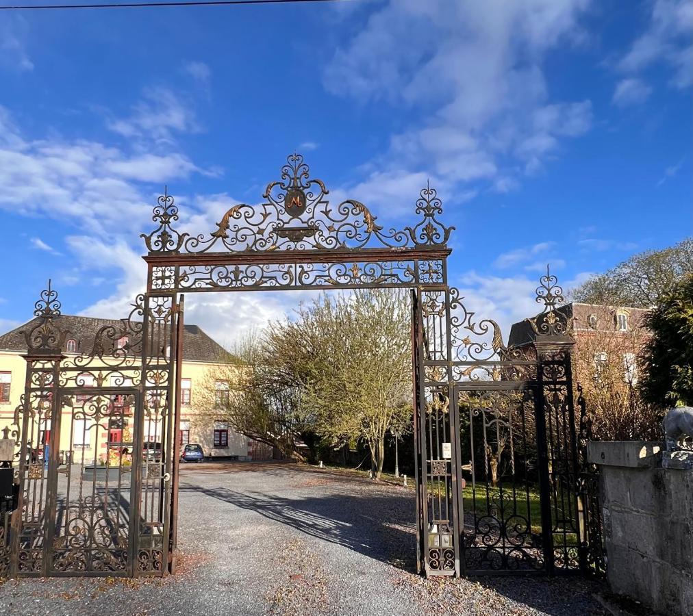 Domaine Des Anges Bed and Breakfast Avesnes-sur-Helpe Εξωτερικό φωτογραφία