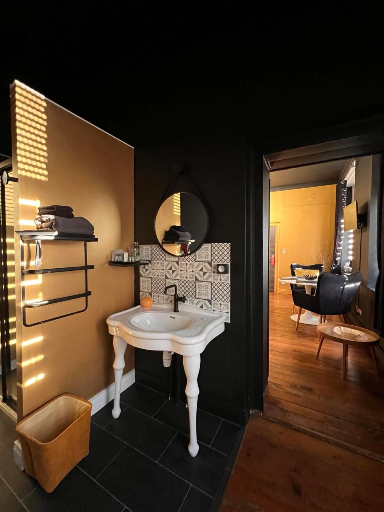 Domaine Des Anges Bed and Breakfast Avesnes-sur-Helpe Εξωτερικό φωτογραφία